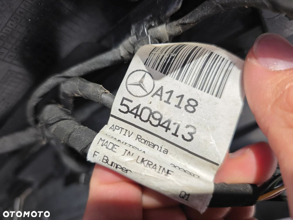 MERCEDES CLA W118 AMG 19- ZDERZAK PRZEDNI PRZÓD NA 6xPDC + ATRAPA + KRATKI + ŚLIZGI + WZMOCNIENIE + INSTALACJA ELEKTRYCZNA + BOCZNE ŚLIZGI WEWNĘTRZNE NR A118853901 + A1778859100 + A1185409413 NR AUKCJI NZ2244 - 30