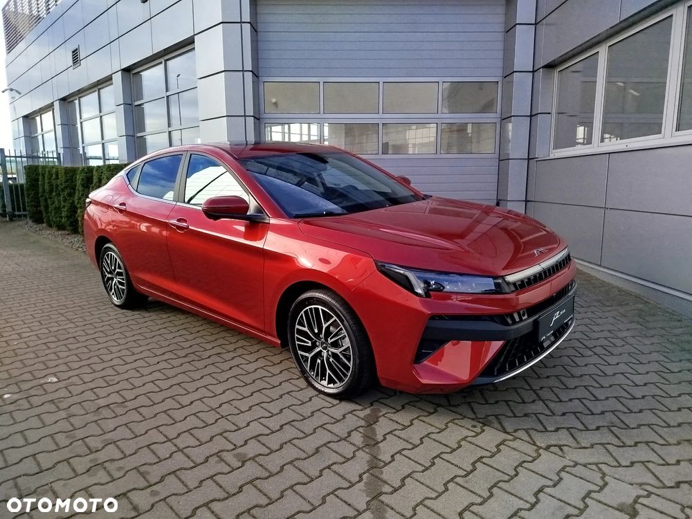 JAC J7 Plus CVT - 6