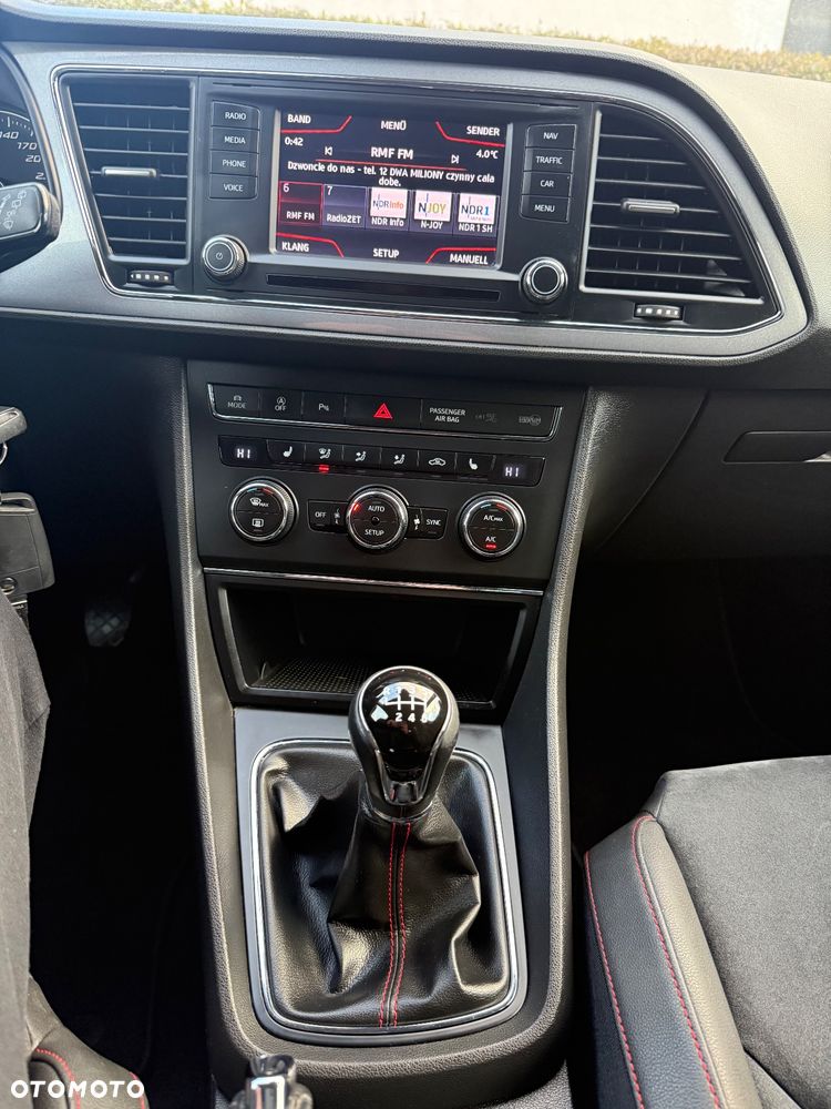 Seat Leon 2.0 TDI DPF FR Black Matt Edition - 32