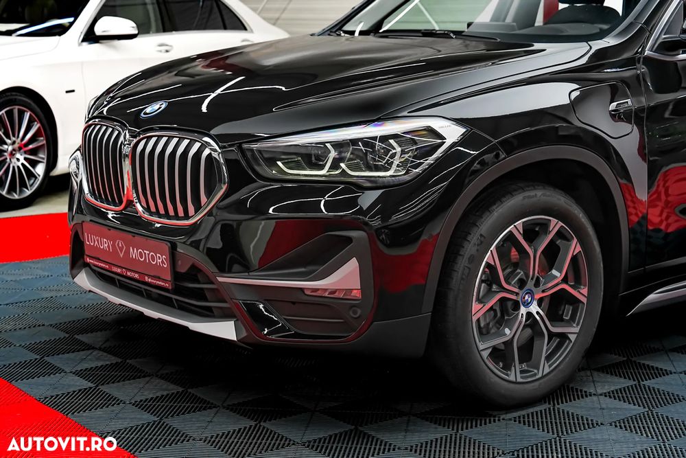 BMW X1 xDrive25e xLine - 17