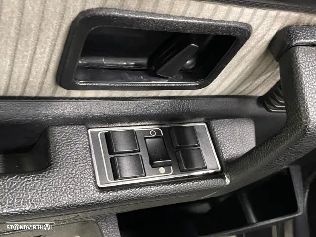 Volvo 244 - 19