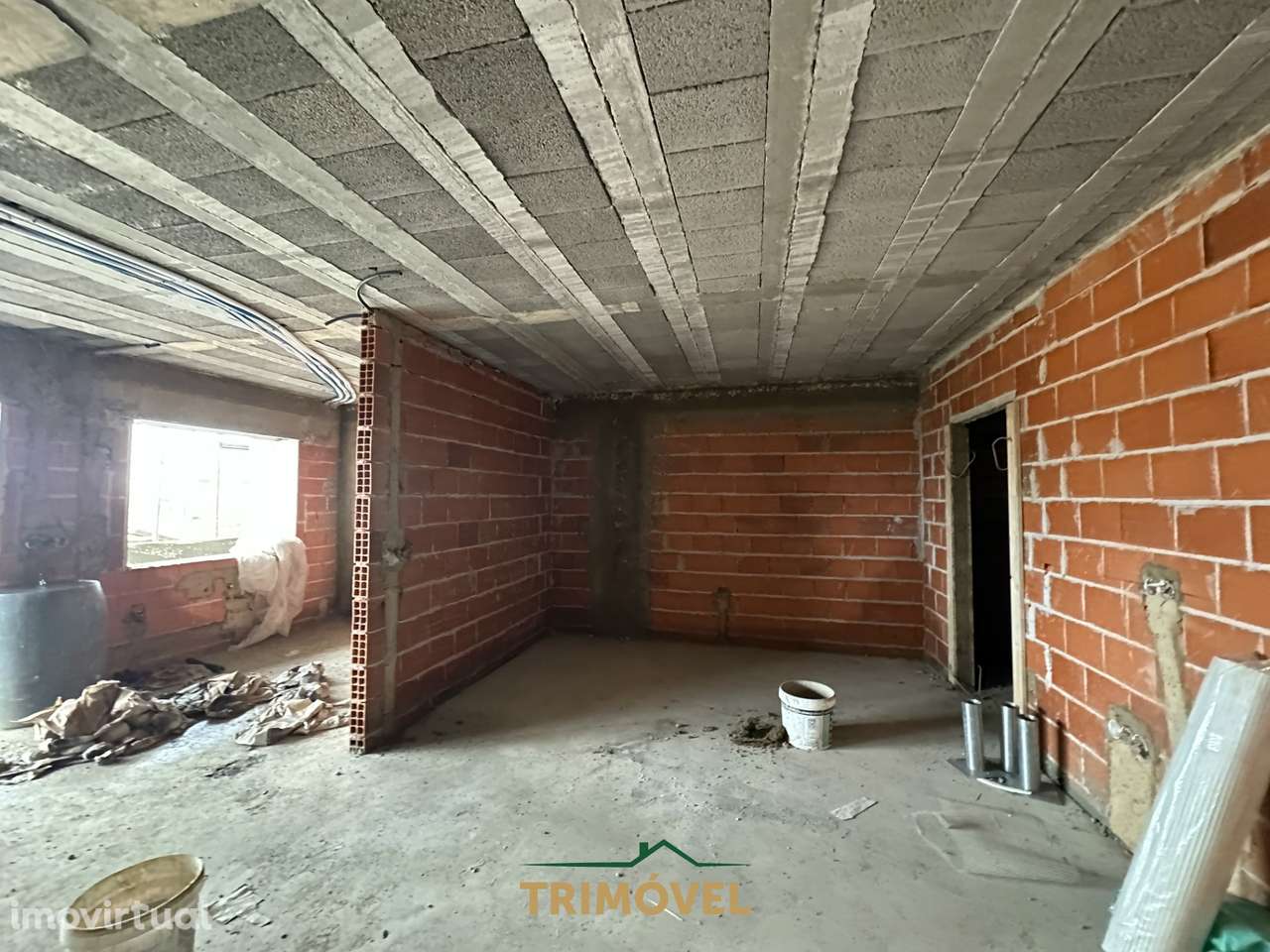 Apartamento T2+1 Venda em Loureiro,Oliveira de Azeméis - Grande imagem: 2/14