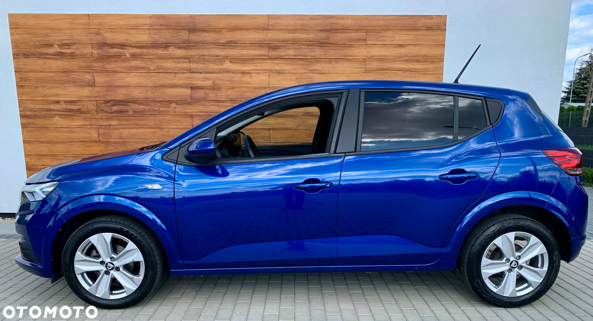 Dacia Sandero 1.0 TCe Laureate S&S - 23