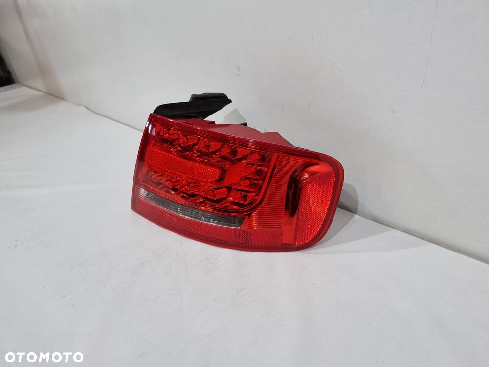 AUDI A4 B8 SEDAN LAMPA TYŁ PRAWA LED 8K5945096B EUROPA - 2