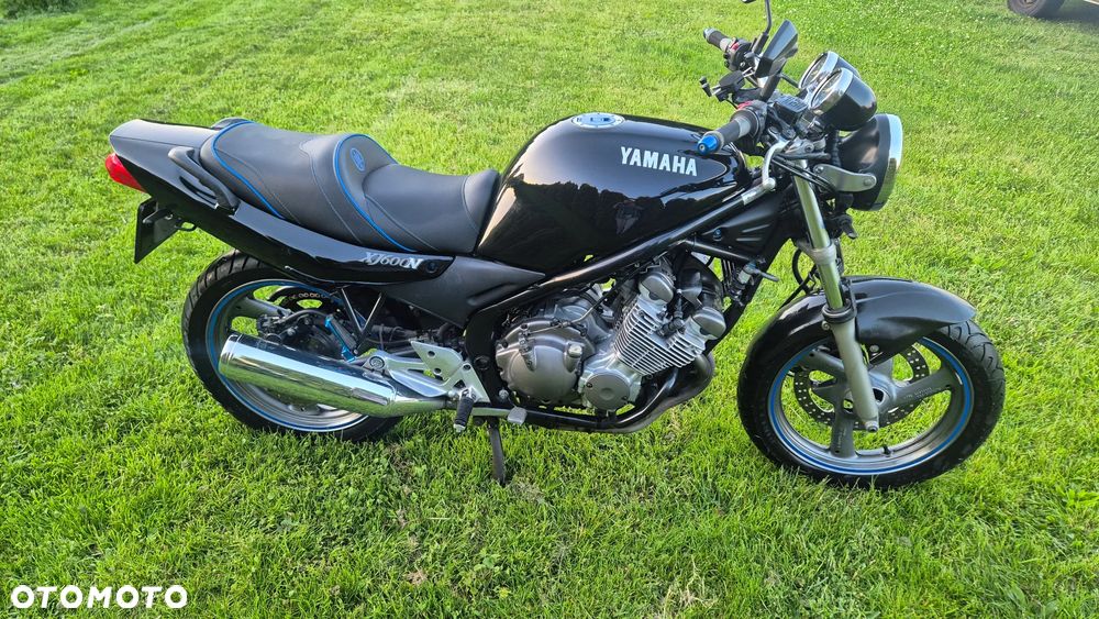 Yamaha XJ - 4
