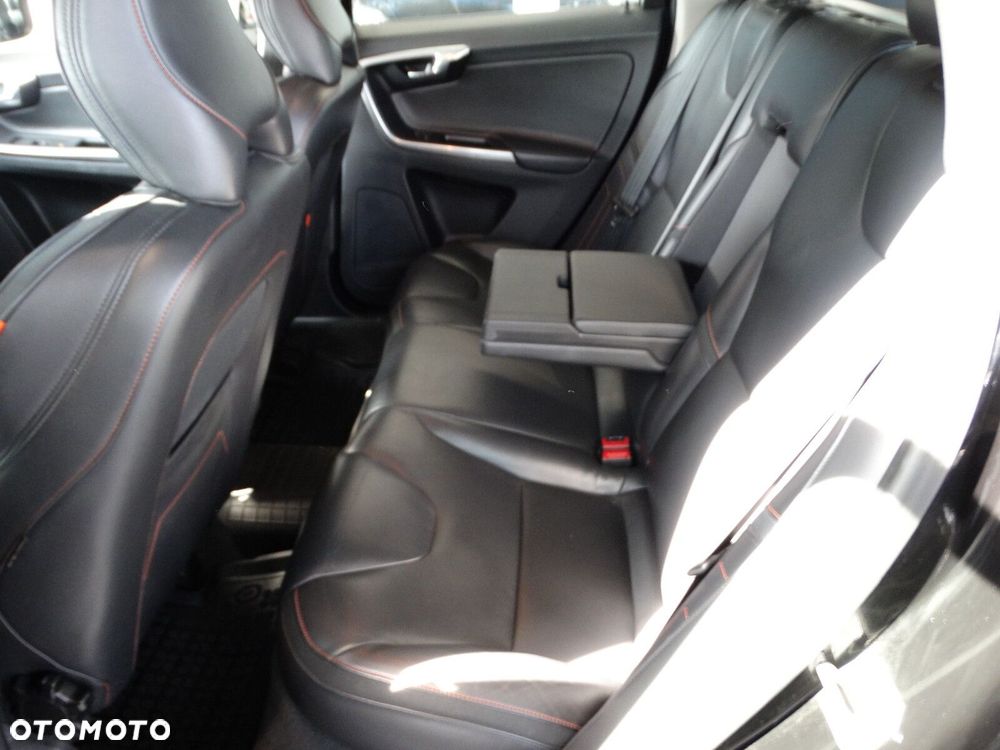 Volvo XC 60 - 26