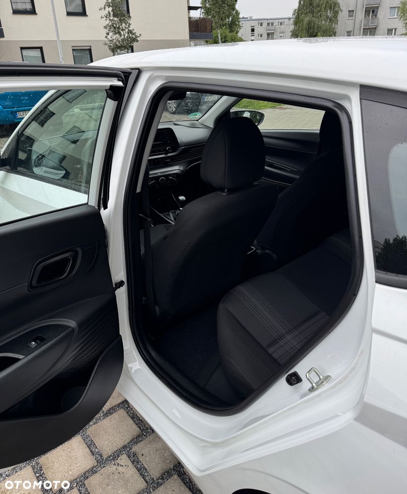 Hyundai i20 - 11