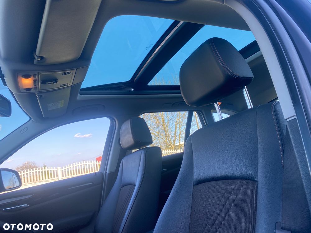 BMW X1 sDrive18d xLine - 24