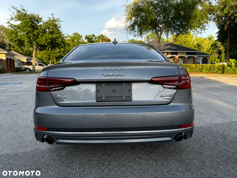 Audi A4 Limousine - 8