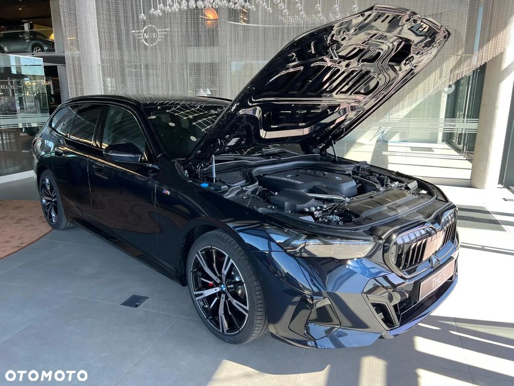 BMW Seria 5 520i mHEV - 13