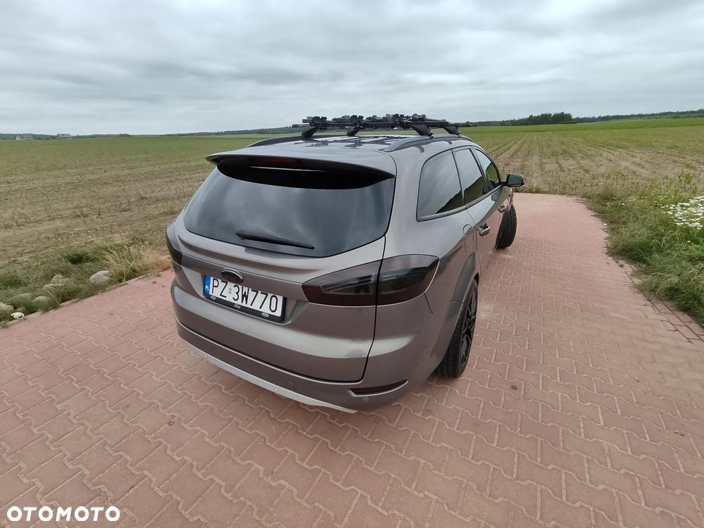Ford Mondeo 2.0 TDCi Champions Edition - 6