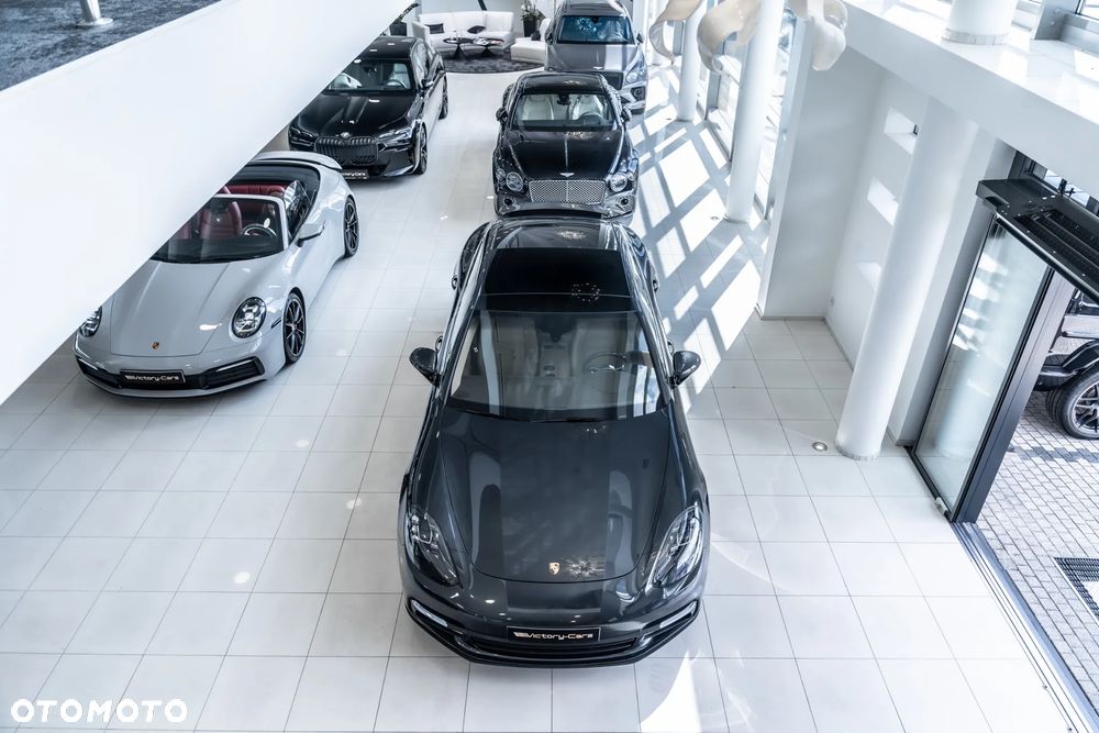 Porsche Panamera 4S GPF Executive - 21