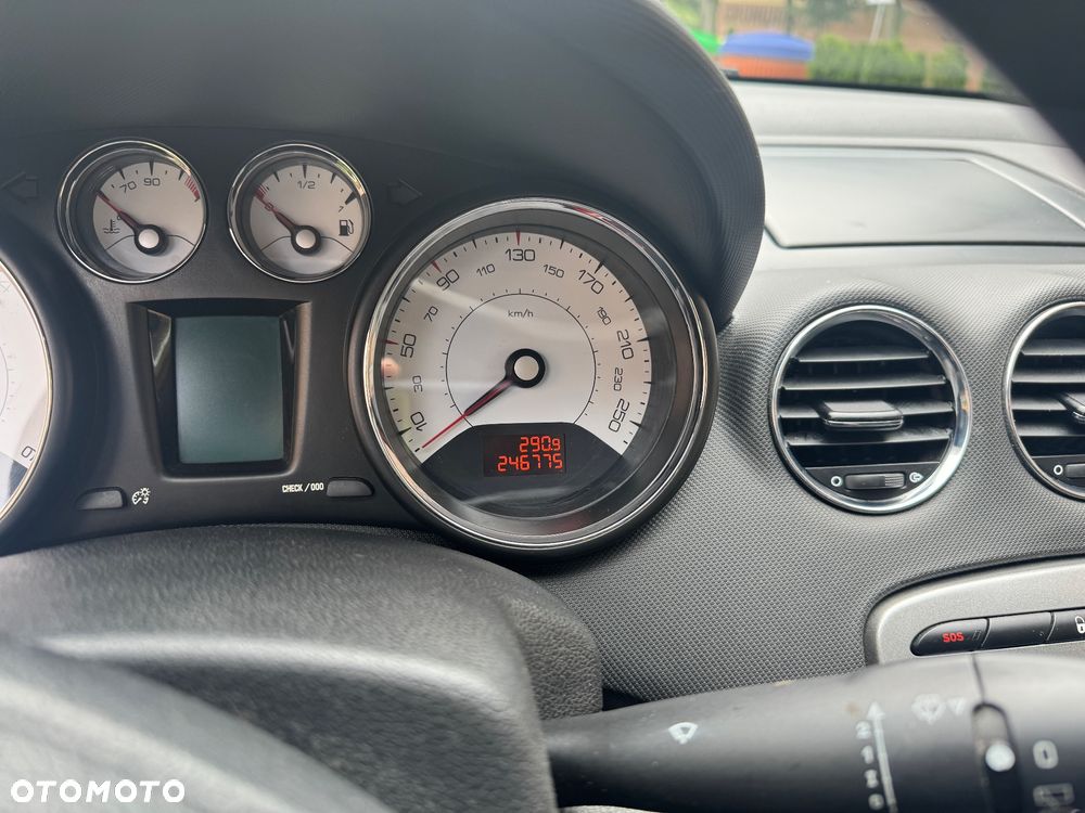 Peugeot 308 1.6 HDi Premium - 4