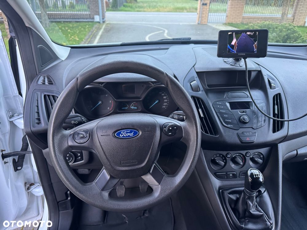 Ford Transit Connect - 19