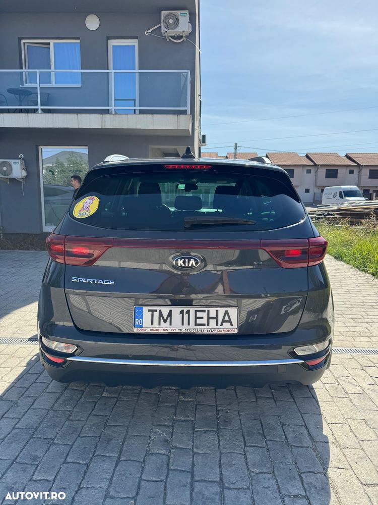 Kia Sportage 1.6 GDI 6MT 4x2 Style - 6