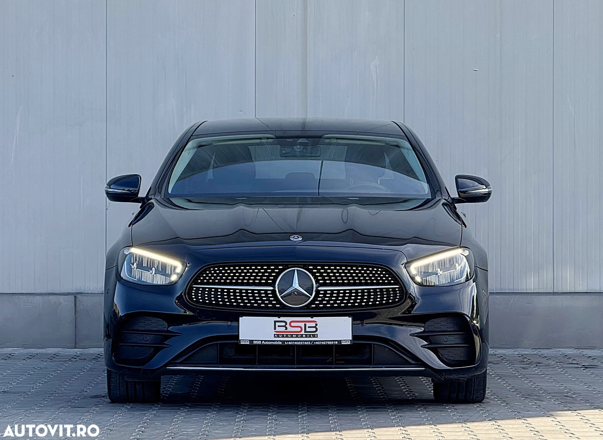 Mercedes-Benz E 300 de 9G-TRONIC AMG Line - 2