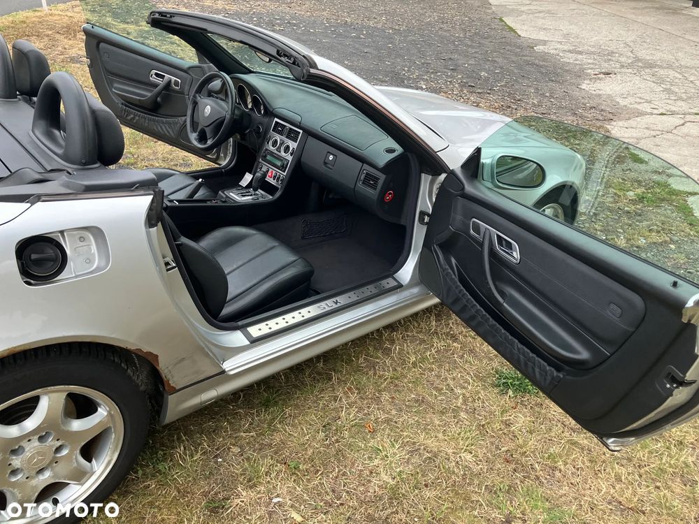 Mercedes-Benz SLK - 11