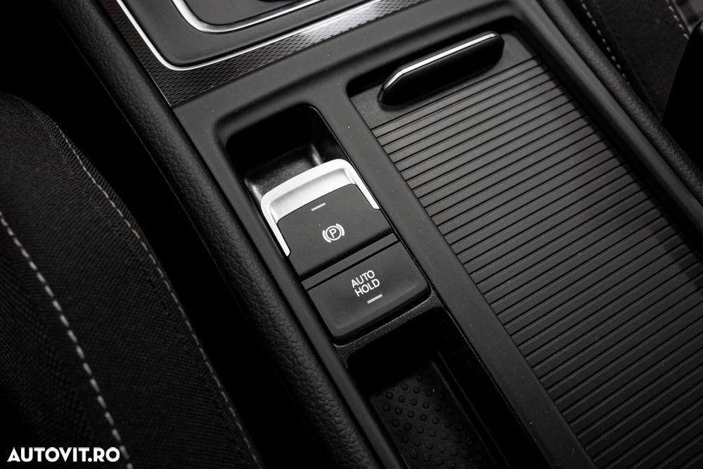 Volkswagen Golf Variant GTD (BlueMotion Technology) DSG - 36