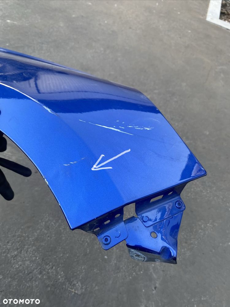 RENAULT CLIO 5 V błotnik przedni prawy przód - 12