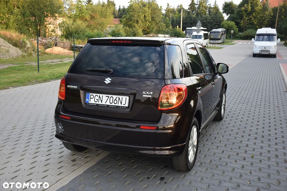 Suzuki SX4 1.6 VVT 4x2 City+ - 11
