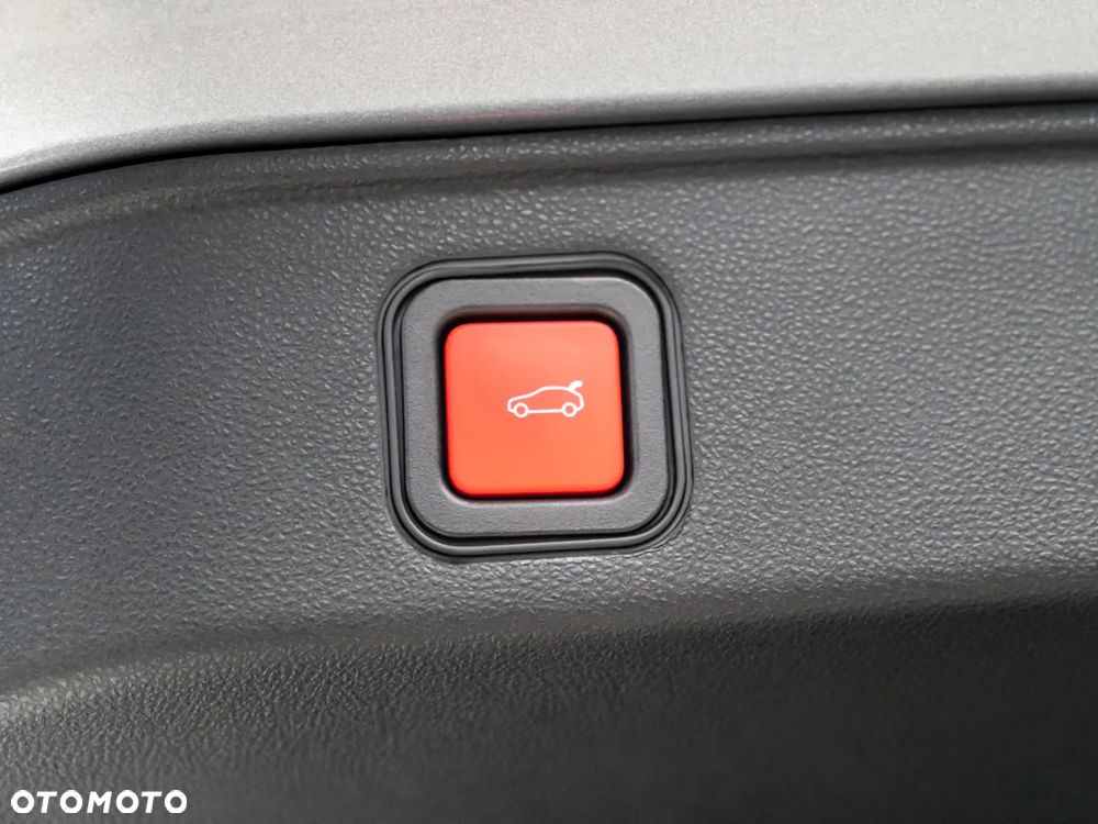 Alfa Romeo Junior 1.2 mHEV Ibrida Speciale eDCT - 18