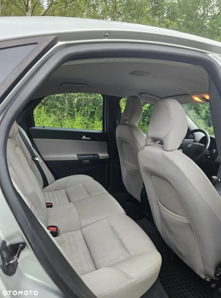 Volvo S40 2.0D R-Design Kinetic - 8