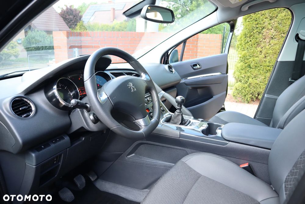 Peugeot 3008 1.2 PureTech Allure - 10