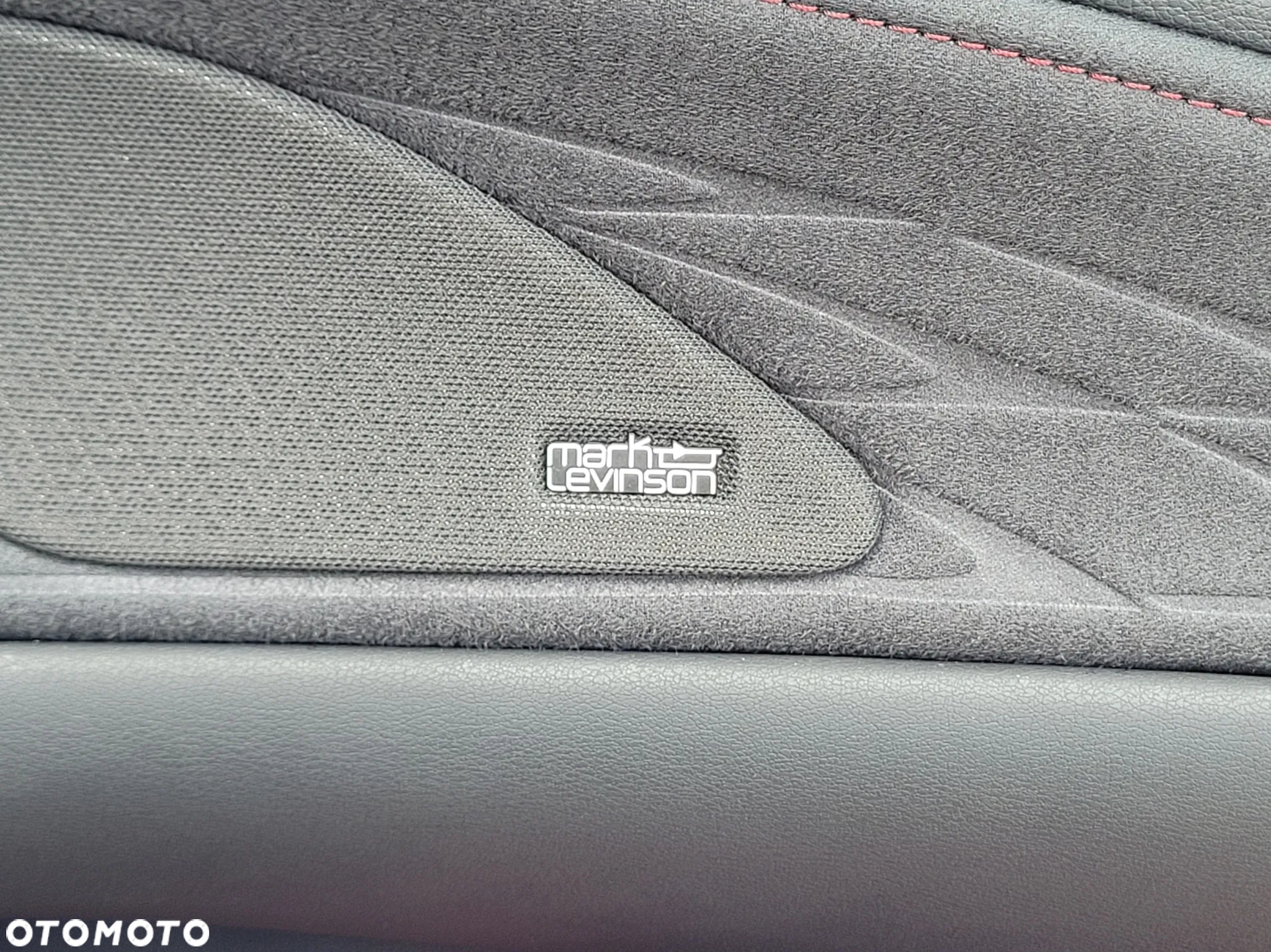 Lexus RX 500h F Sport - 26
