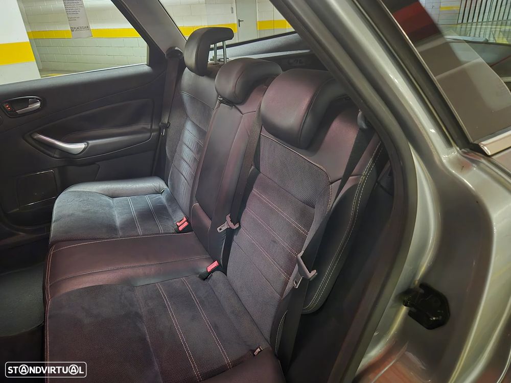 Ford Mondeo SW 2.0 TDCi Titanium - 19