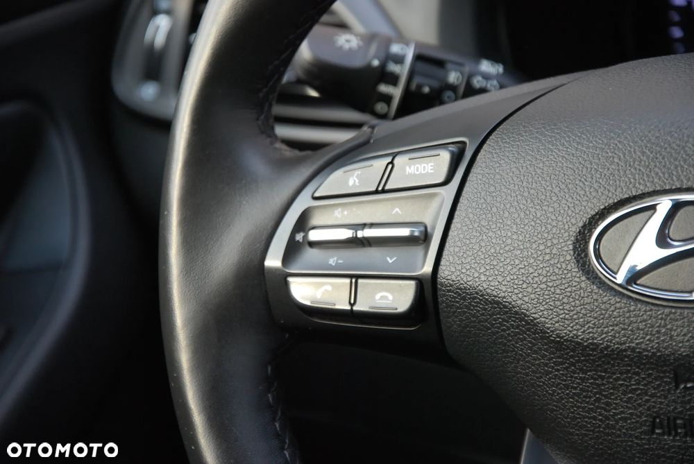 Hyundai i30 1.0 T-GDI Smart DCT - 26