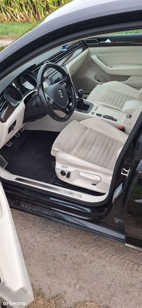 Volkswagen Passat 2.0 TDI BMT Highline - 12