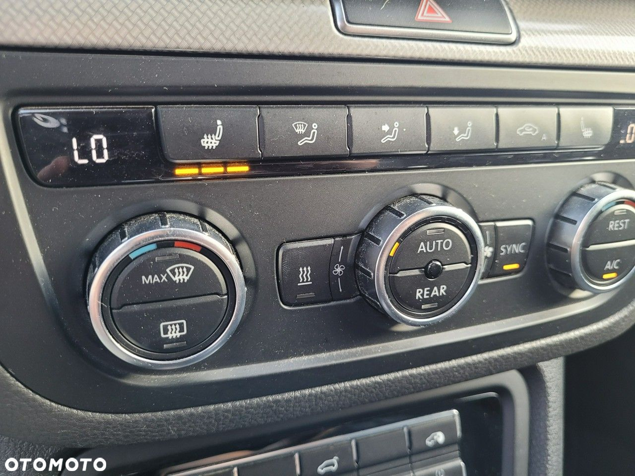 Volkswagen Sharan - 12