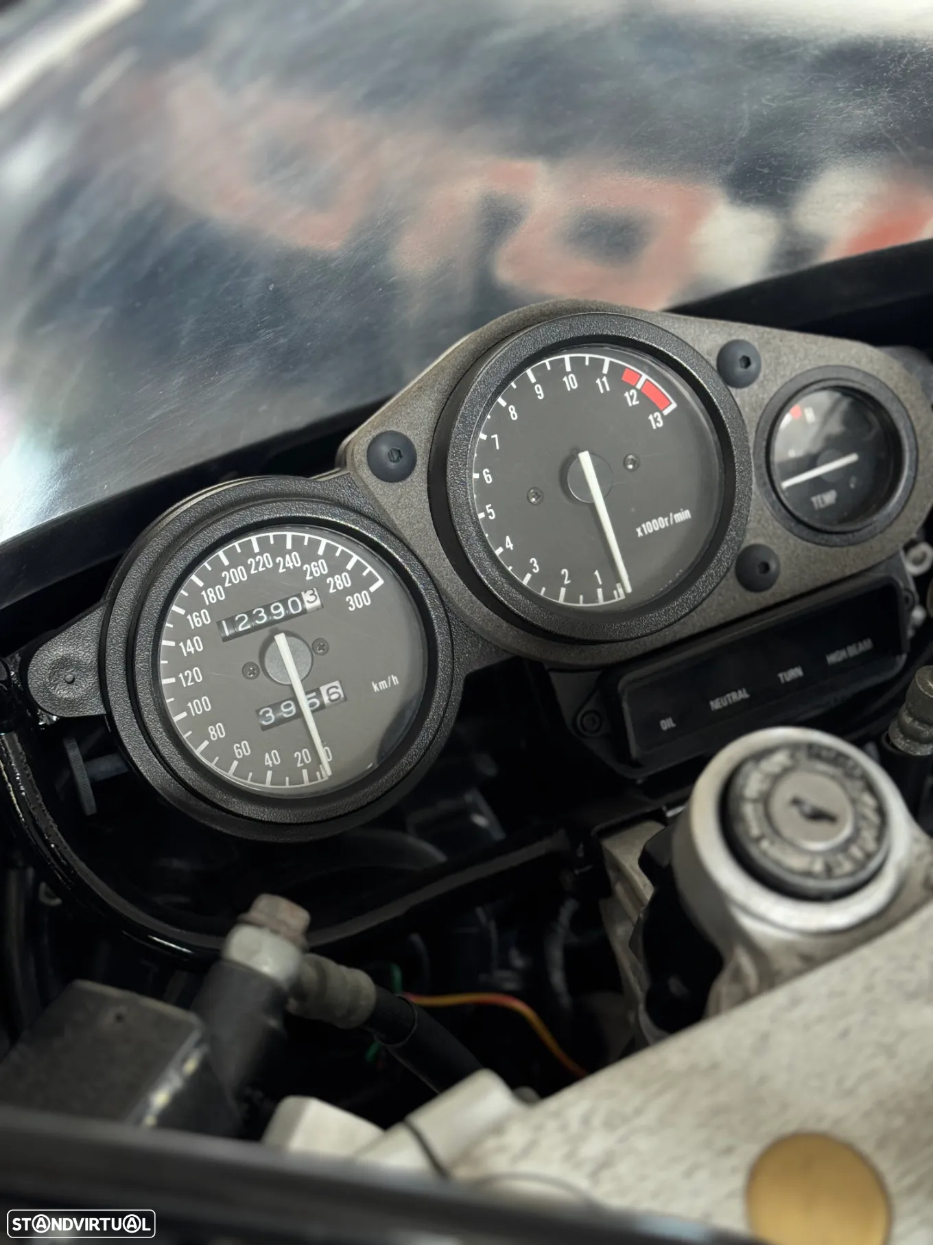 Yamaha FZR 1000 Exup - 4