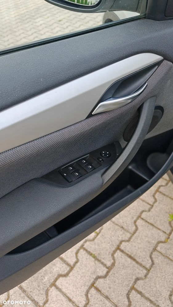 BMW X1 sDrive18d - 15