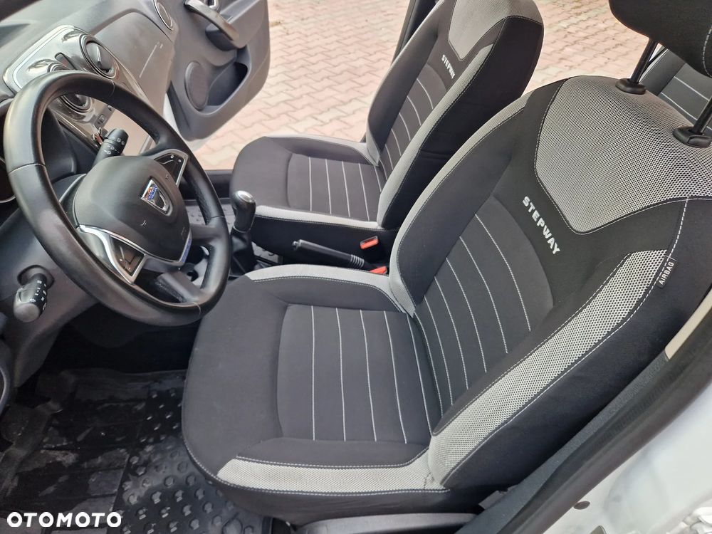 Dacia Sandero 0.9 TCe Laureate S&S - 22