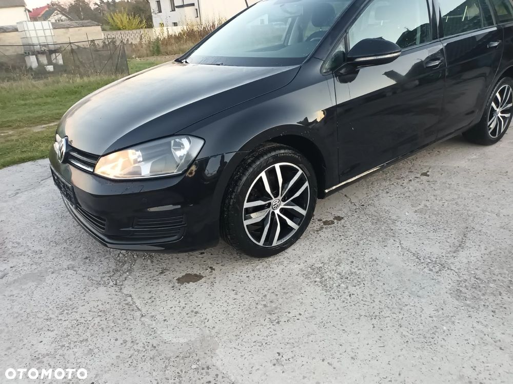 Volkswagen Golf 2.0 BlueTDI DSG Comfortline - 13