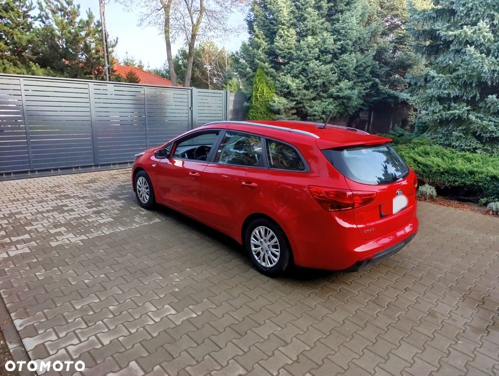 Kia Ceed 1.4 Comfort + - 5