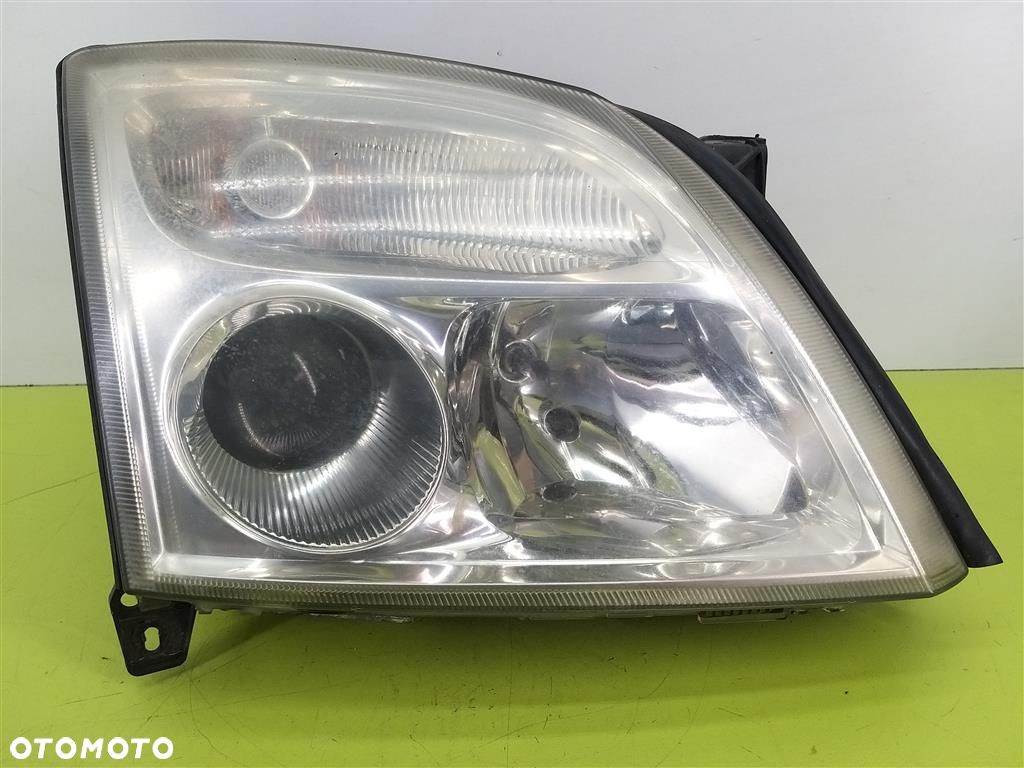 Reflektor lampa przód prawa Opel Vectra C SIGNUM 2002-2005 XENON HELLA - 1