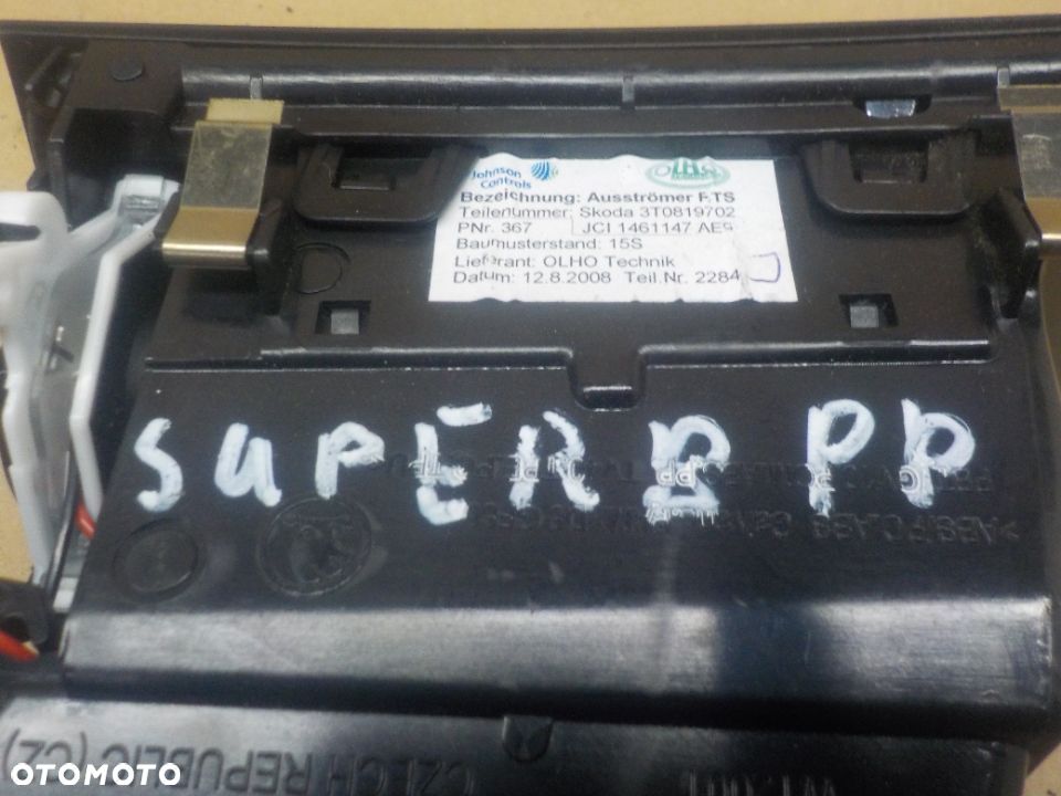 SKODA SUPERB II KRATKA NAWIEWU PRAWA - 2