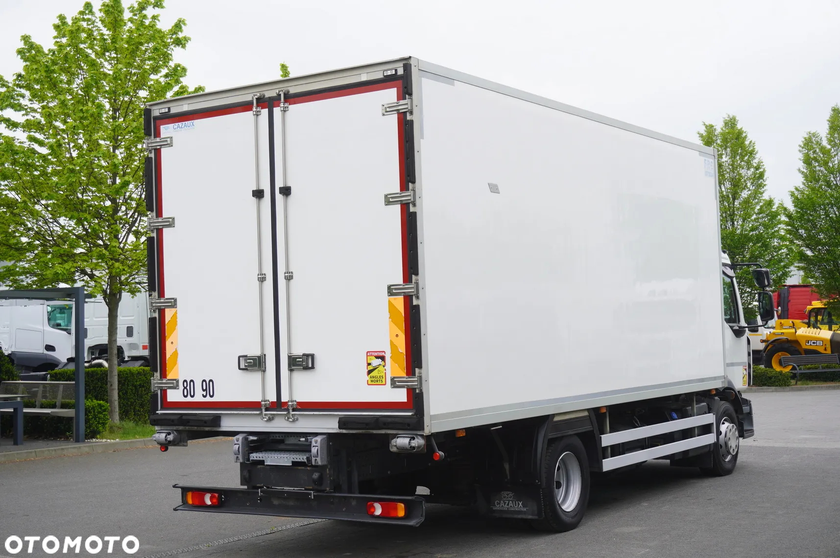 Renault D13 / 140 tys. km!!! / Chłodnia hakowa / Thermoking T800R / 2 sztuki - 7