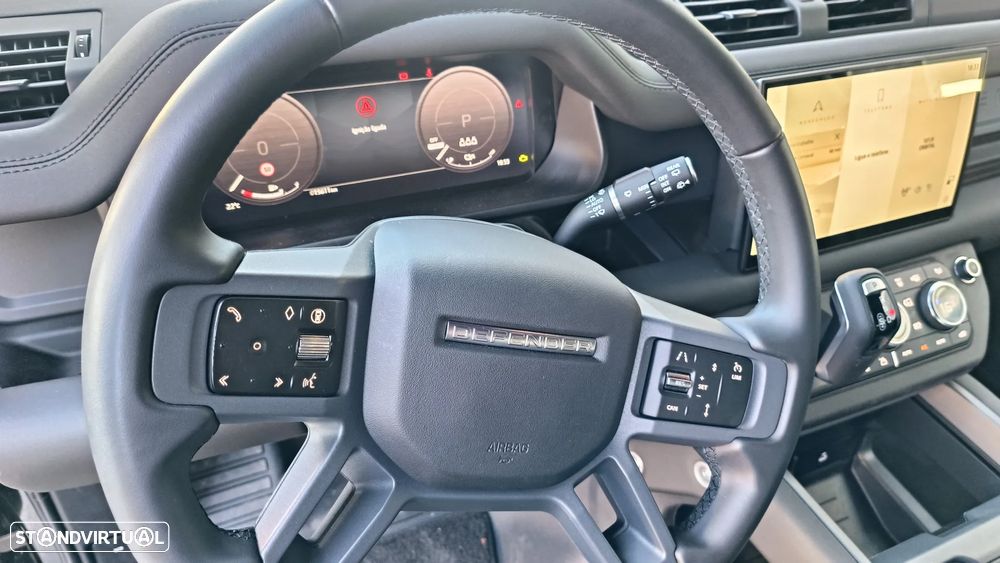 Land Rover Defender 2.0 P300e 110 AWD X-Dynamic SE - 10