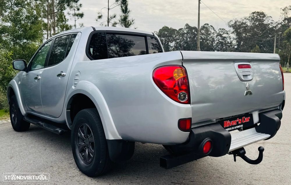 Mitsubishi L200 2.5 DI-D CD Invite AC CC 4WD - 14