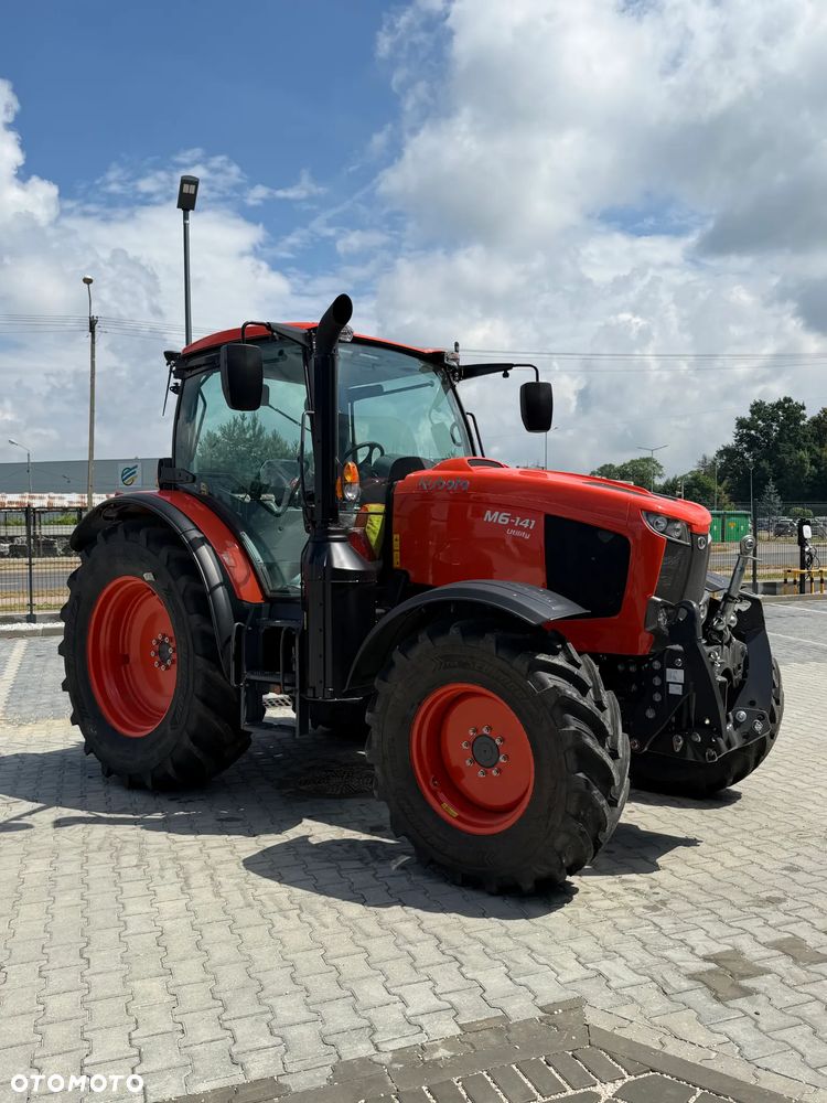 Kubota M6 141 - 11