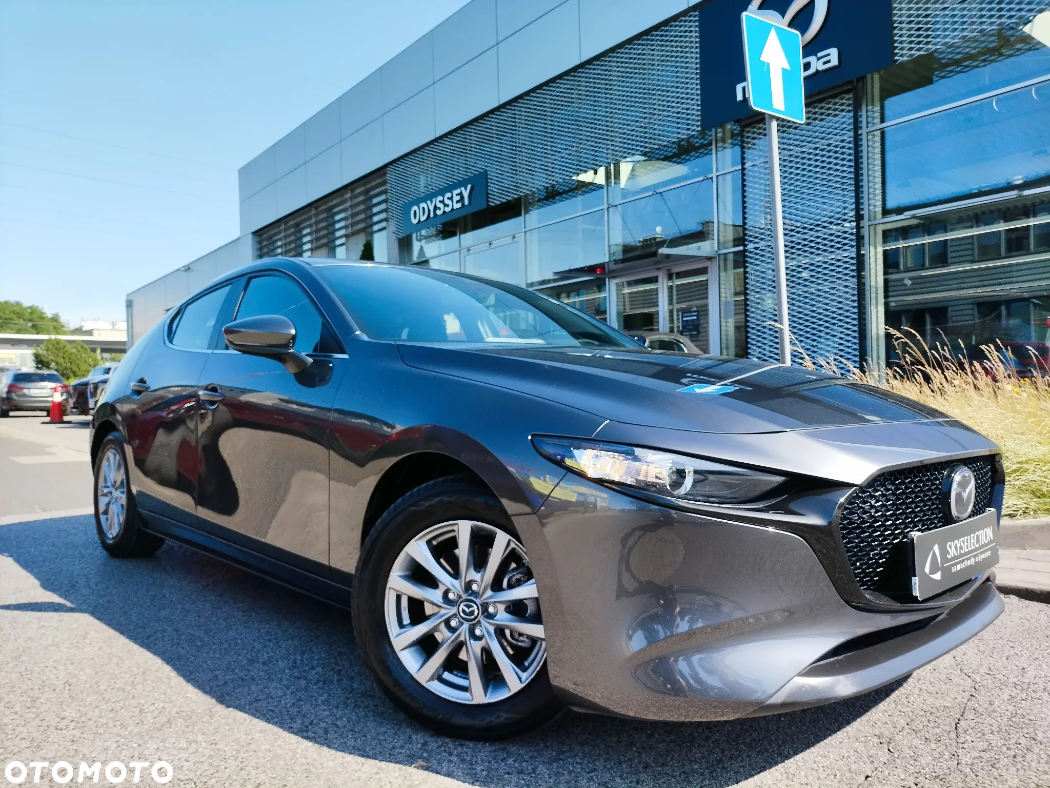Mazda 3 - 4