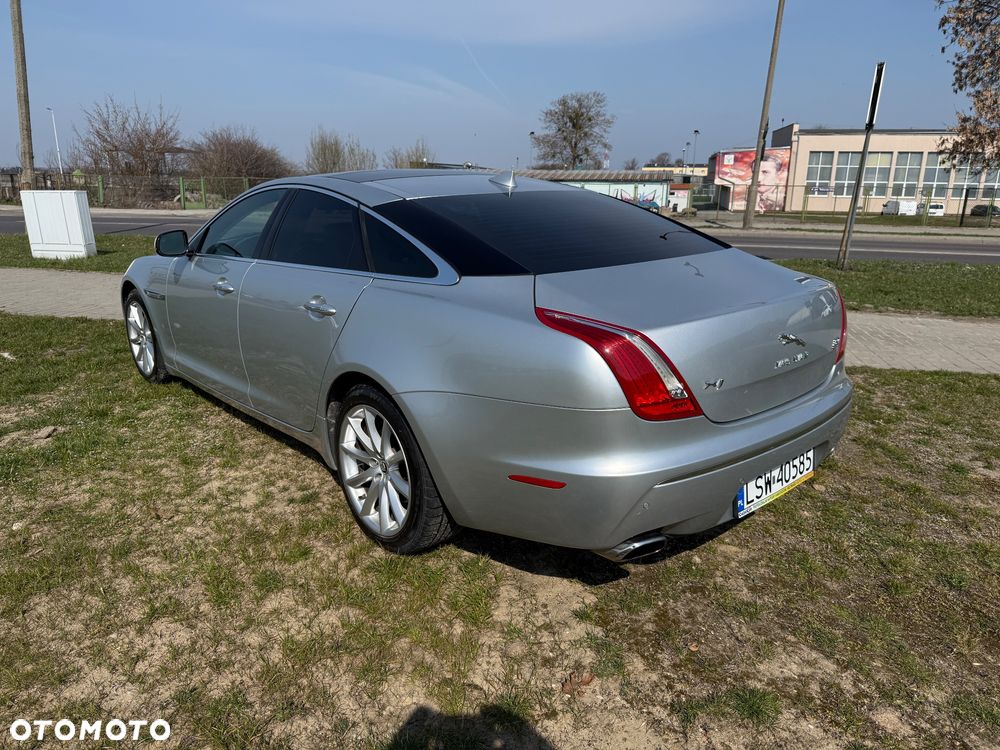 Jaguar XJ 3.0 V6 Kompressor AWD Premium Luxury - 5