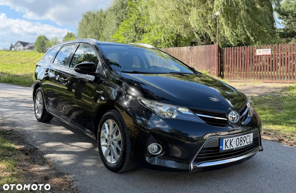 Toyota Auris - 4