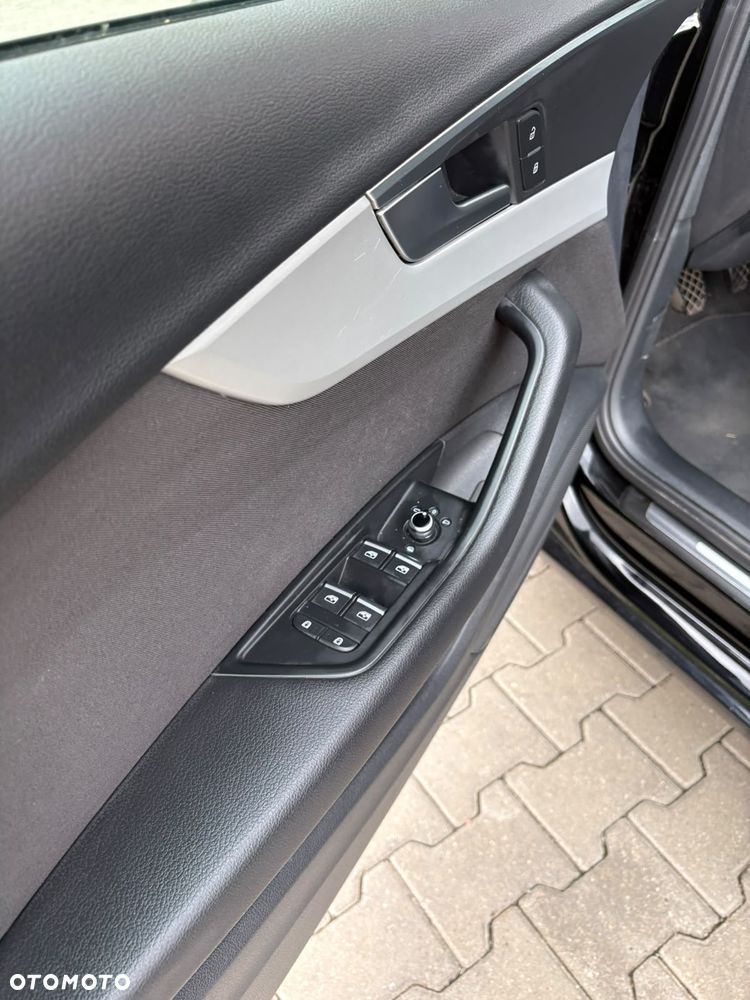 Audi A4 Limousine 35 TFSI - 12