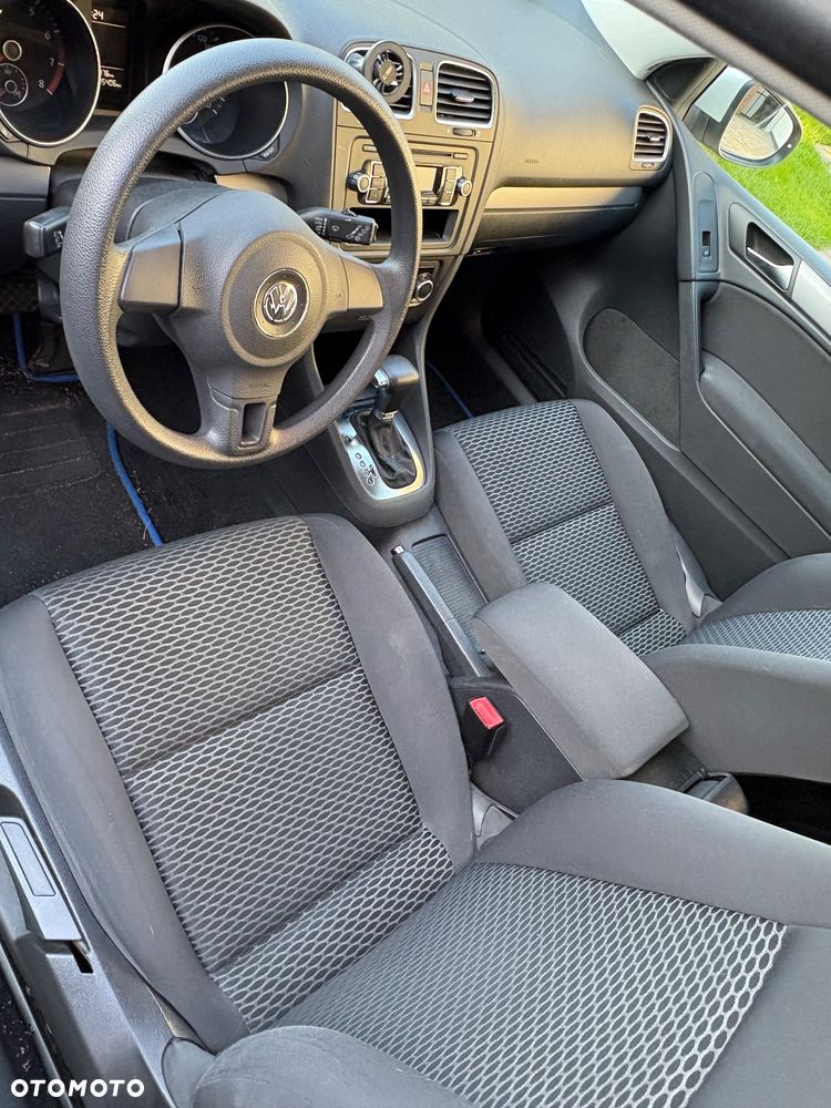 Volkswagen Golf 1.6 Comfortline DSG - 9