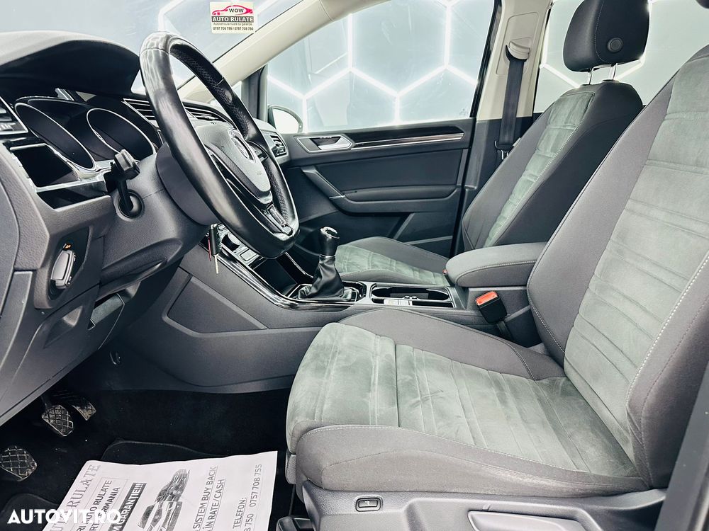 Volkswagen Touran 1.6 TDI SCR (BlueMotion Technology) Comfortline - 12