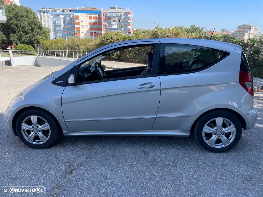Mercedes-Benz A 160 Coupé CDi Avantgarde BlueEfficiency - 6